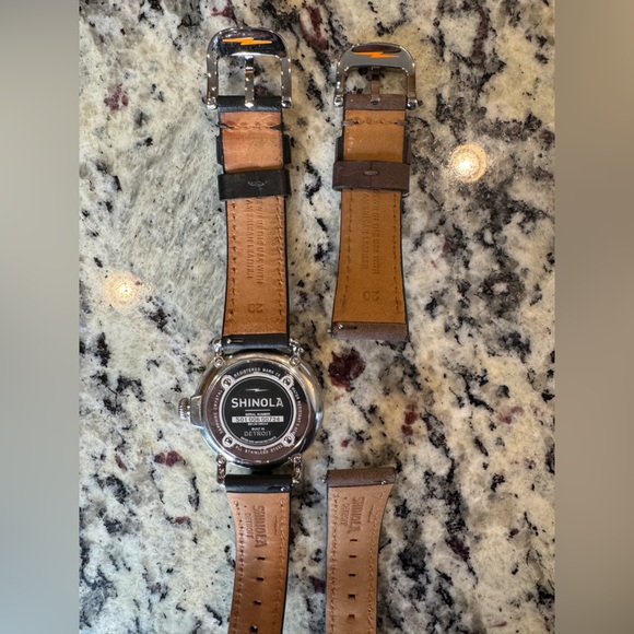 NWOT Shinola Runwell 41mm Mother of Pearl - Picture 5 of 9